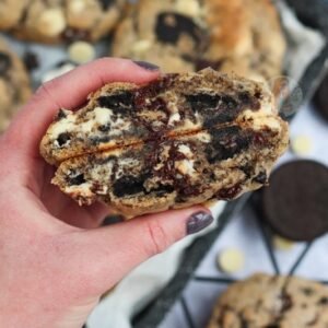 Deliciosa Galleta Estilo New York con Sabor a Oreo